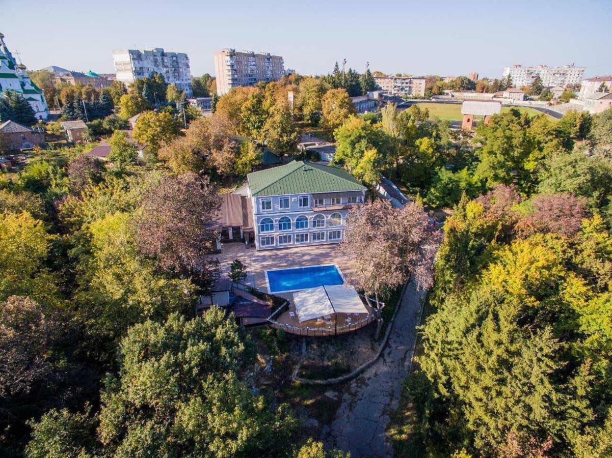 Отельно-Ресторанный Комплекс Златогор Lubny Dış mekan fotoğraf